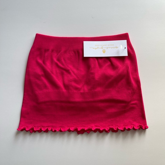 Spiritual Gangster Bright Pink Amor Bandeau Tube top with lettuce hem Size XS/S - Picture 3 of 8